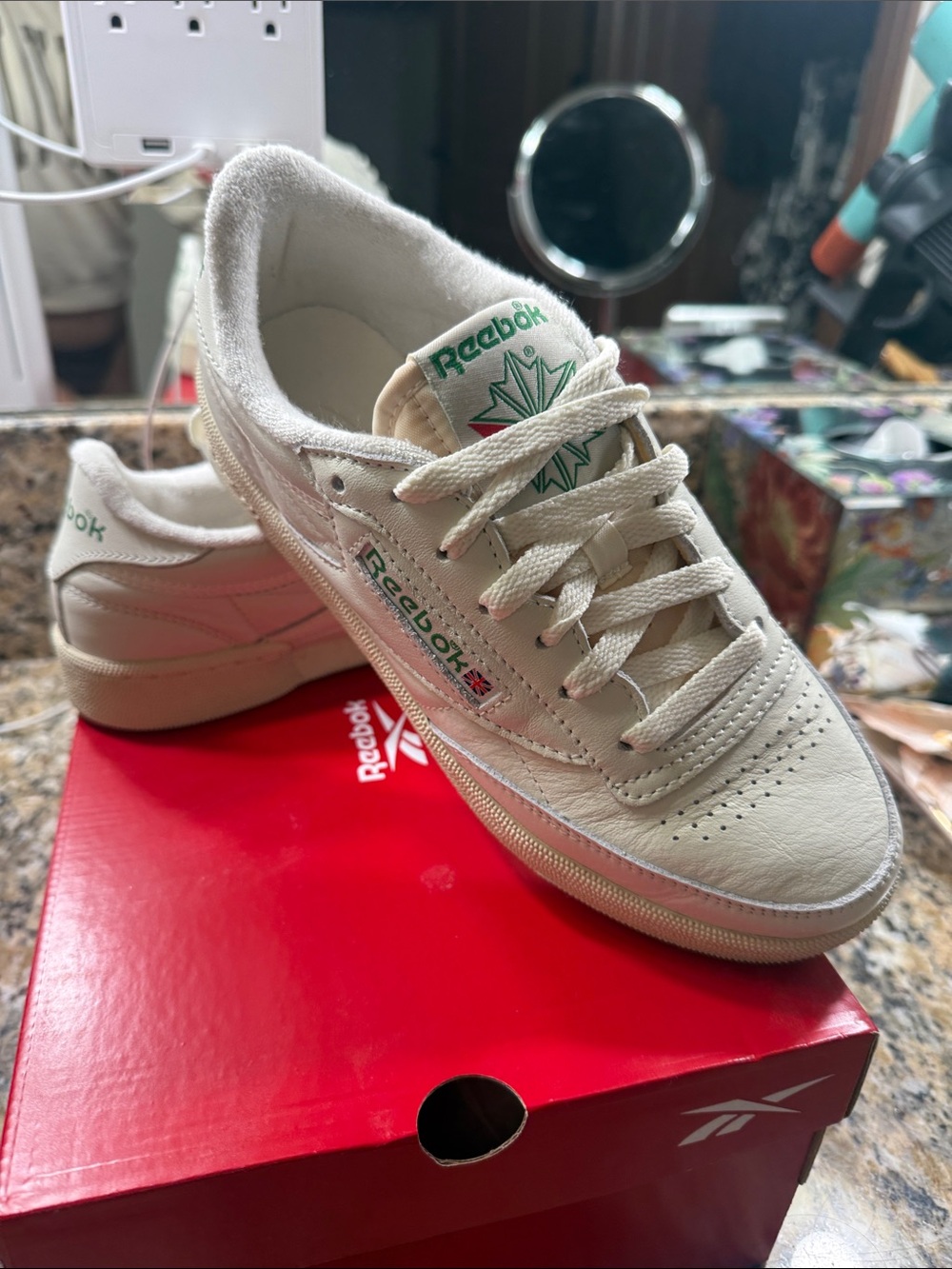 Reebok Kids Classic Sneakers in Cream with Green Logo
